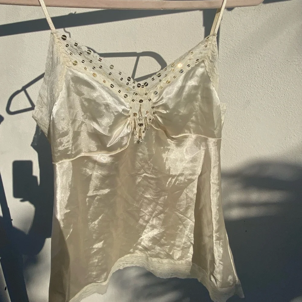 Y2K Fairy Ivory Satin Gold Sequin Beaded Cami Tank Top Size Medium - Picture 2 of 9